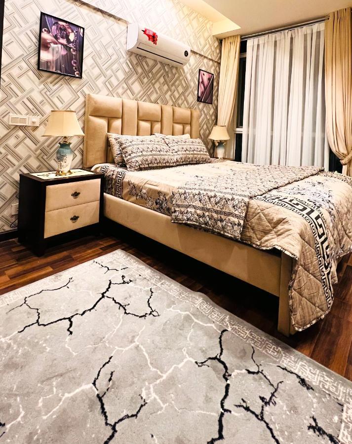 이슬라마바드 Sky Heights Luxury Apart Facing Centaurus 아파트 외부 사진