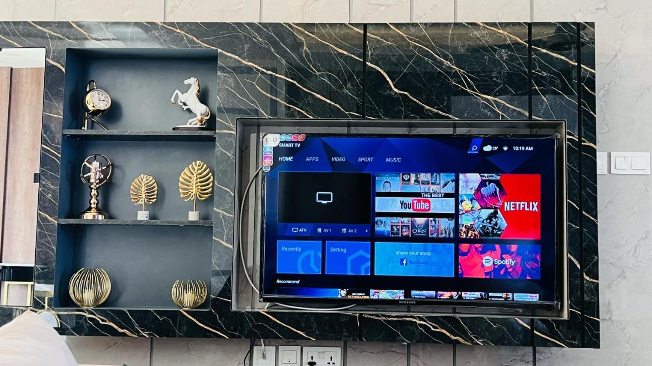 이슬라마바드 Sky Heights Luxury Apart Facing Centaurus 아파트 외부 사진