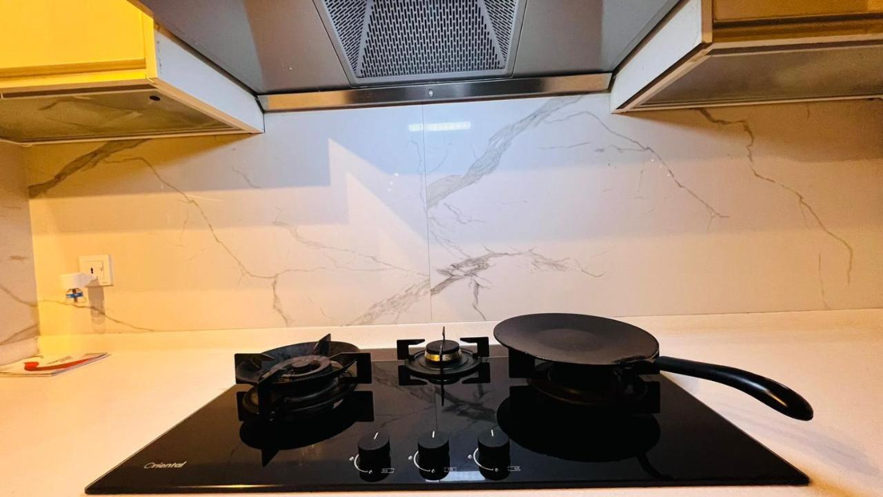 이슬라마바드 Sky Heights Luxury Apart Facing Centaurus 아파트 외부 사진